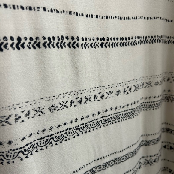 Dex White Short Sleeve Tee with Soft Fabric and Relaxed Fit L - Picture 12 of 16